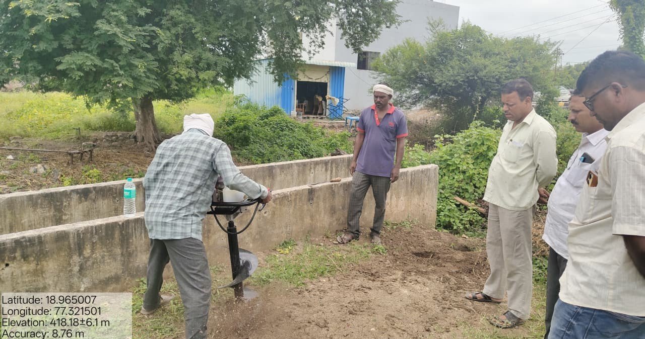 वृक्ष लागवड व संगोपन